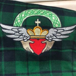 Plaid Irish Claddagh Scarf ☘️